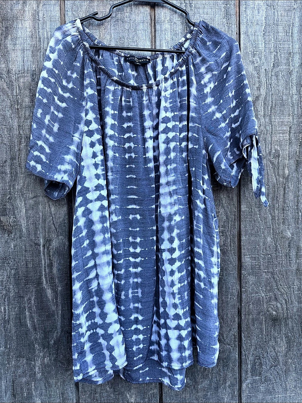 Fred David Woman’s Bluish Gray Tie-Dye Lightweight Blouse Size 2X Like New